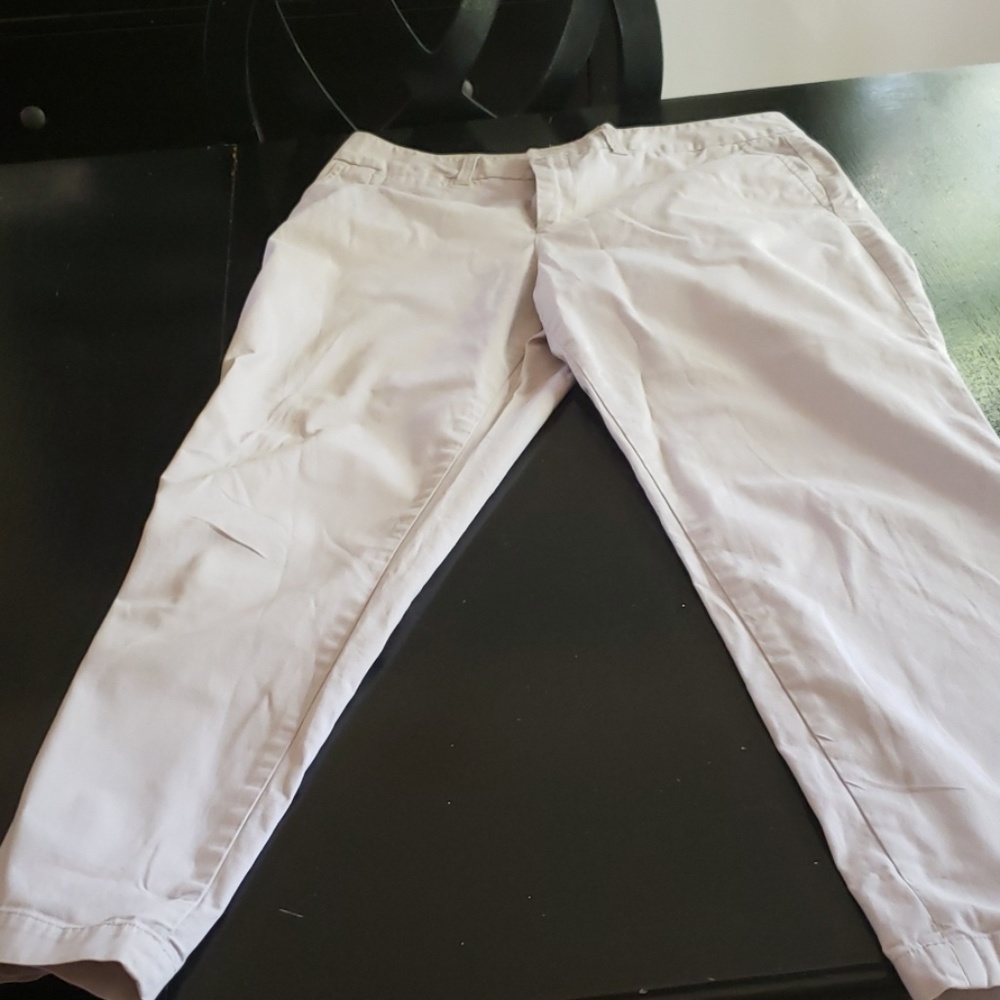 Khaki ankle panta